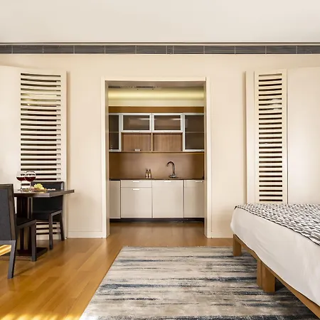 Ansen And ホテル 4*