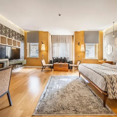 Ansen And Hotel 4*
